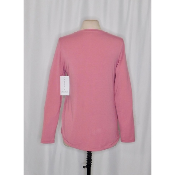 NWT! ATHLETA Essential V Neck Long Sleeve Top Shirt Tee T-Shirt Rose Pink Medium - Picture 9 of 16
